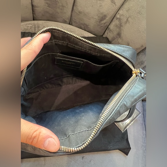 YSL camera bag quilted with gold hardware - Picture 8 of 13